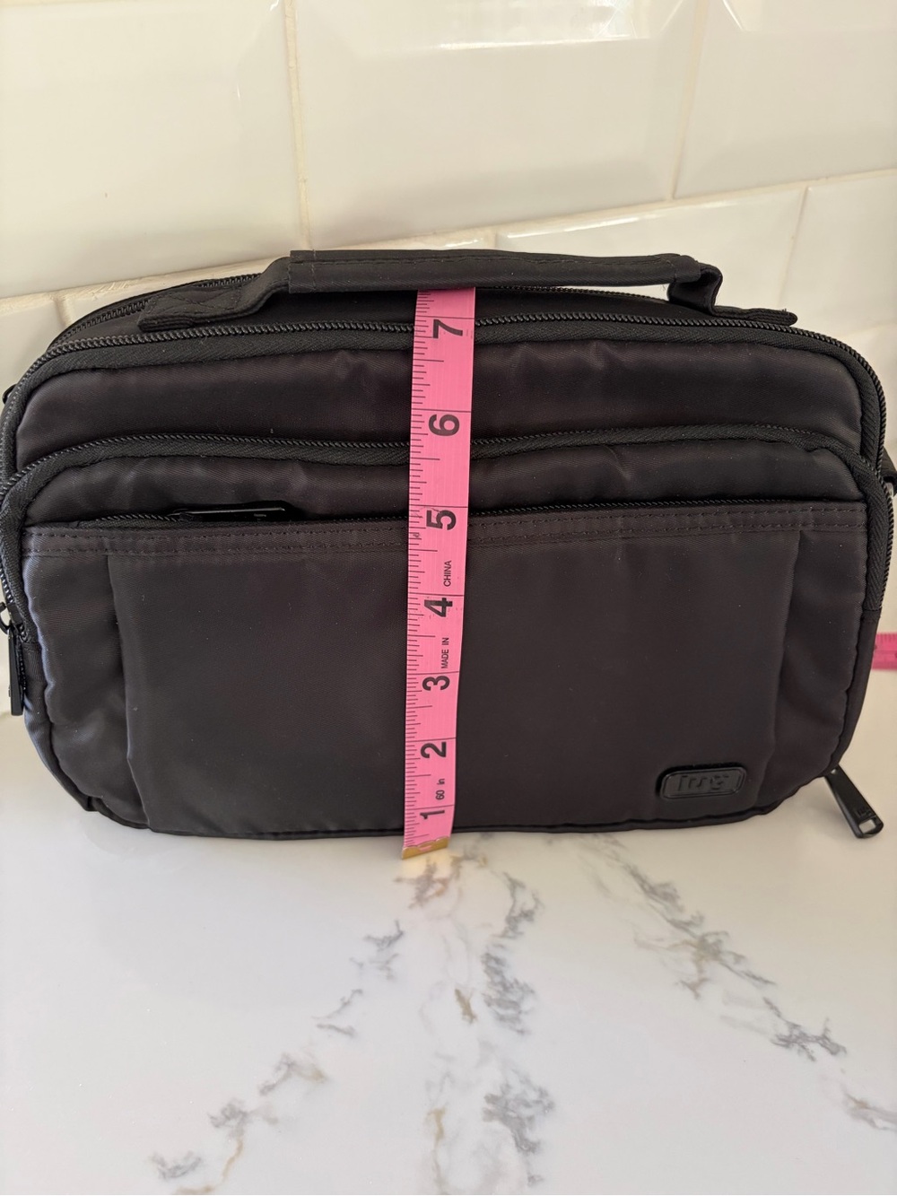 NWOT Lug SCOOP Midnight Black Crossbody Organizer Bag Travel Everyday RFID - Picture 4 of 16